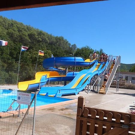 Camping La Vidaresse Hotel Sainte-Anastasie-sur-Issole Ngoại thất bức ảnh